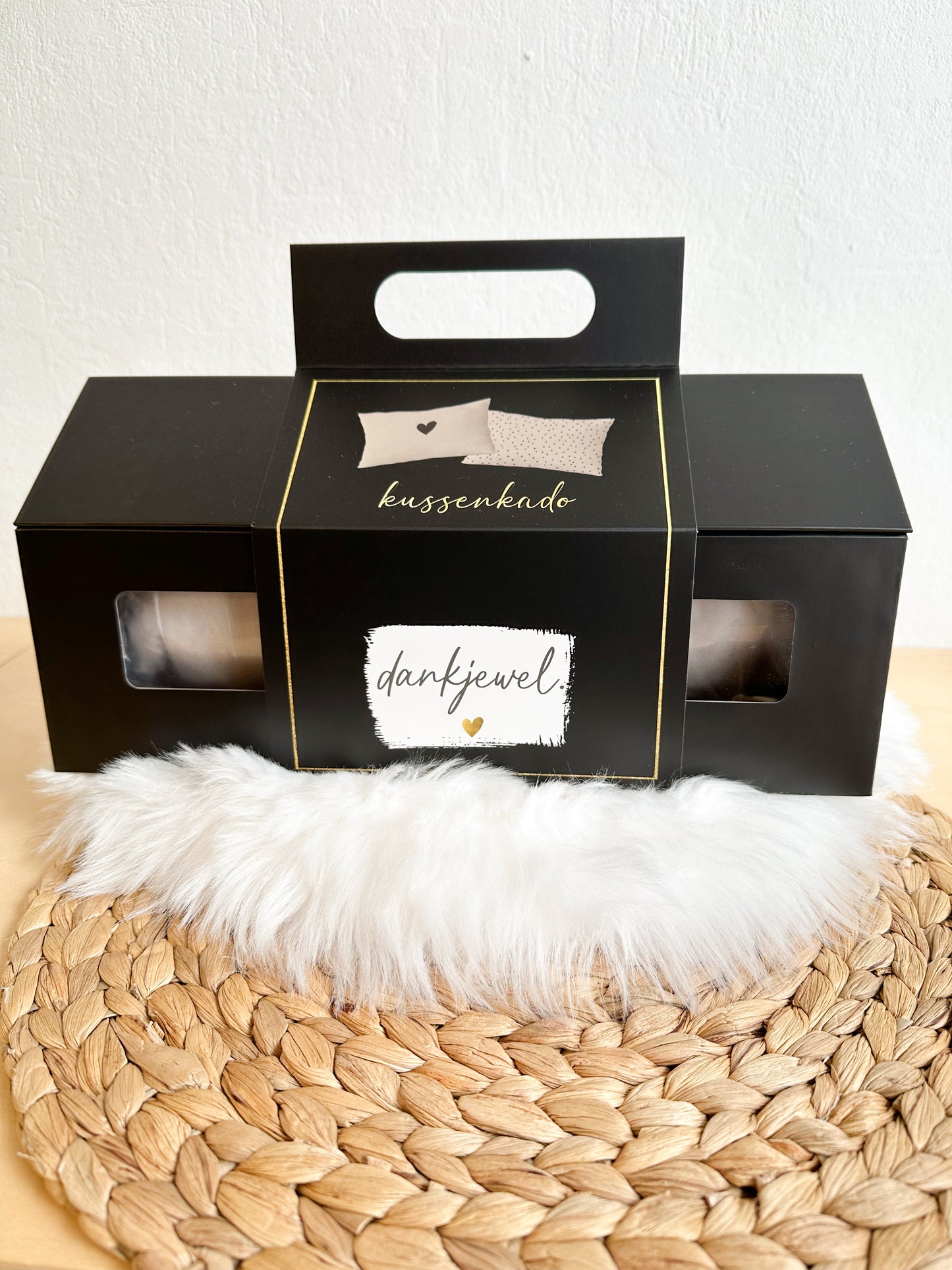 Kussen in geschenkdoos