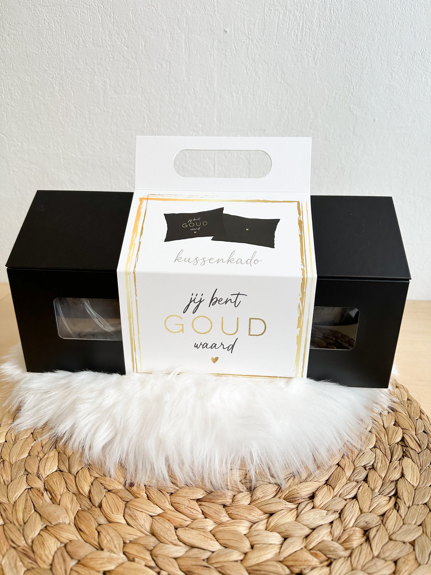 Kussen in geschenkdoos